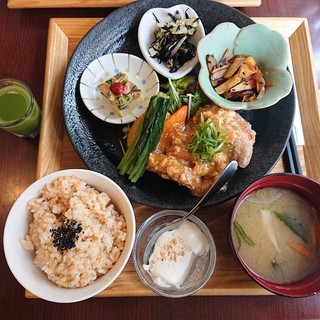 大阪でランチに使える自然食 オーガニック ランキング 食べログ