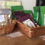 CAFE ホトリ - 茶葉買えます