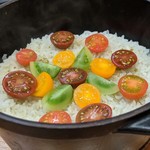 天婦羅 みやしろ - 土鍋で炊いた　トマトのご飯