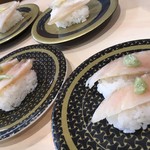 はま寿司 - さわら塩〆炙り 山わさびのせ