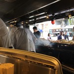 店内カウンター