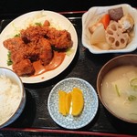 直寿司 - トンカツ定食だったと思う。