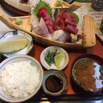 大ちゃん - 刺身定食 税込1,350円 舟盛り！