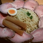 うちのラーメン 我豚 - チャーシュートッピング麺中盛300gＵｐ