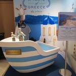 The Place - お店入口、にはギリシャ特集の展示が