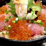 カニと海鮮丼 かじま - 