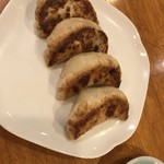 中国料理 三鶴 - 焼餃子(4個)  440円