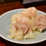 Chuukasoba Nishino - 皿ワンタン（肉2個）@100円＋皿ワンタン（海老2個）@140円