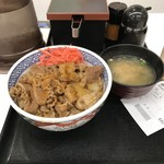 Yoshinoya - H31.4　牛丼並と味噌汁