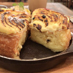 プレミアムチーズブリュレ 1300円(税抜き)