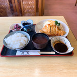 とんかつのみわ - ロースとんかつ定食
            ¥1250-