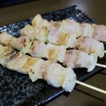 鳥よし - 精肉しお(1本130円)