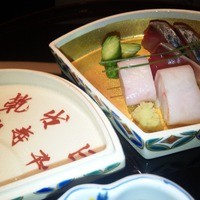 北新地 湯木 本店 - しめさばと蟹をかぶらで巻いたもの