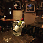 Wine and Restaurant Bar FREIHEIT - 
