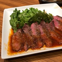 八吉 新橋店 - 牛ロース炙り焼き　1600円