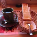 珈琲所コメダ珈琲店 - アメリカンコーヒー440円、モーニングBセット