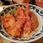 天ぷら新宿つな八 - 昼天丼普通盛り