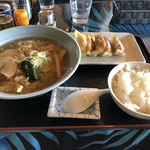 鶴カントリー倶楽部レストラン - 