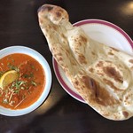 カーン・ケバブ・ビリヤニ - バターチキンカレー