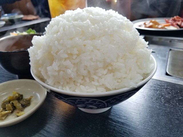 日本昔ばなし盛り の特盛りご飯で 美味しい焼肉をガッツリ By なまらうまい 焼肉てっちゃん 貝津 焼肉 食べログ