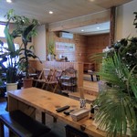 檜葉 - 落ち着いた店内