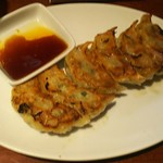 上海食堂 - 焼きｷﾞｮｰｻﾞ486円