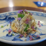 寛幸 - 毛蟹、スナップエンドウ和え物
