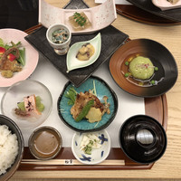 すき焼き 牛しゃぶ 松重 - 