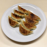 ギョーザ専門店 黒兵衛 - 