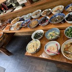 櫻屋 - 【2019.4.20】20種類以上の惣菜がズラリと並ぶ‼️