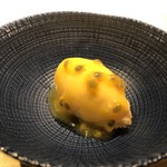 TTOAHISU - パイナップルとパッションフルーツのアイス・・程良い甘味・酸味を感じ食後に最適。