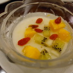 三和楼 - 杏仁豆腐