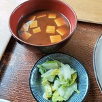 Tonkatsu Sawai - 味噌汁、漬物付きます