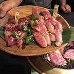 焼肉バル 秀 - 