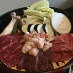 Hamadaya Yakiniku Horumon Godaime Ichirouemon - 大きなお椀できました！盛り合わせ