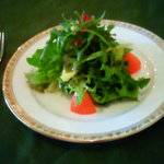 サルターレ - 生野菜が新鮮で美味しい