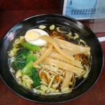 思秀 - 料理写真:醤油ラーメン