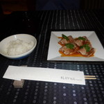 瀬里奈 - 　雲白肉と、茨城県産の霜降り豚を使った雲白肉です。