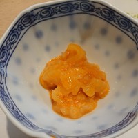 豊鮨 - アオリイカとウニの卵黄和え