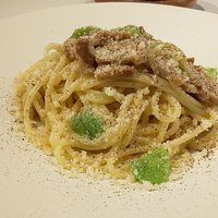 PRIMO - キタッラ：燻製鶏と空豆のカッチョ エ ペペ（2019.4）