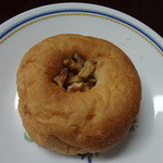 Onka - 粒あんぱん、持ち帰り途中つぶれてしまいました