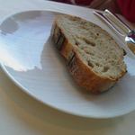 ベージュ アラン・デュカス 東京 - パン