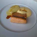 ベージュ アラン・デュカス 東京 - 