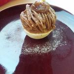 ベージュ アラン・デュカス 東京 - モンブラン