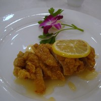 銀座 飛雁閣 - 地鶏のレモンソースかけ