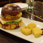 ハングリー ヘブン - ハングリーヘブンチーズ、チキンナゲットセット