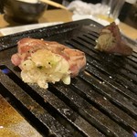 Yakiniku Tombi - 