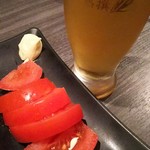 ラクレットチーズとクラフトビール CRAFT HOUSE - 安定の冷やしトマト