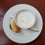 カフェ オリーブ - ポタージュスープです。