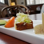 カフェ オリーブ - ロイヤルランチ(1980円)の前菜です